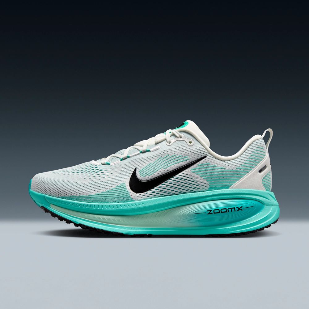 running Nike Vomero 18