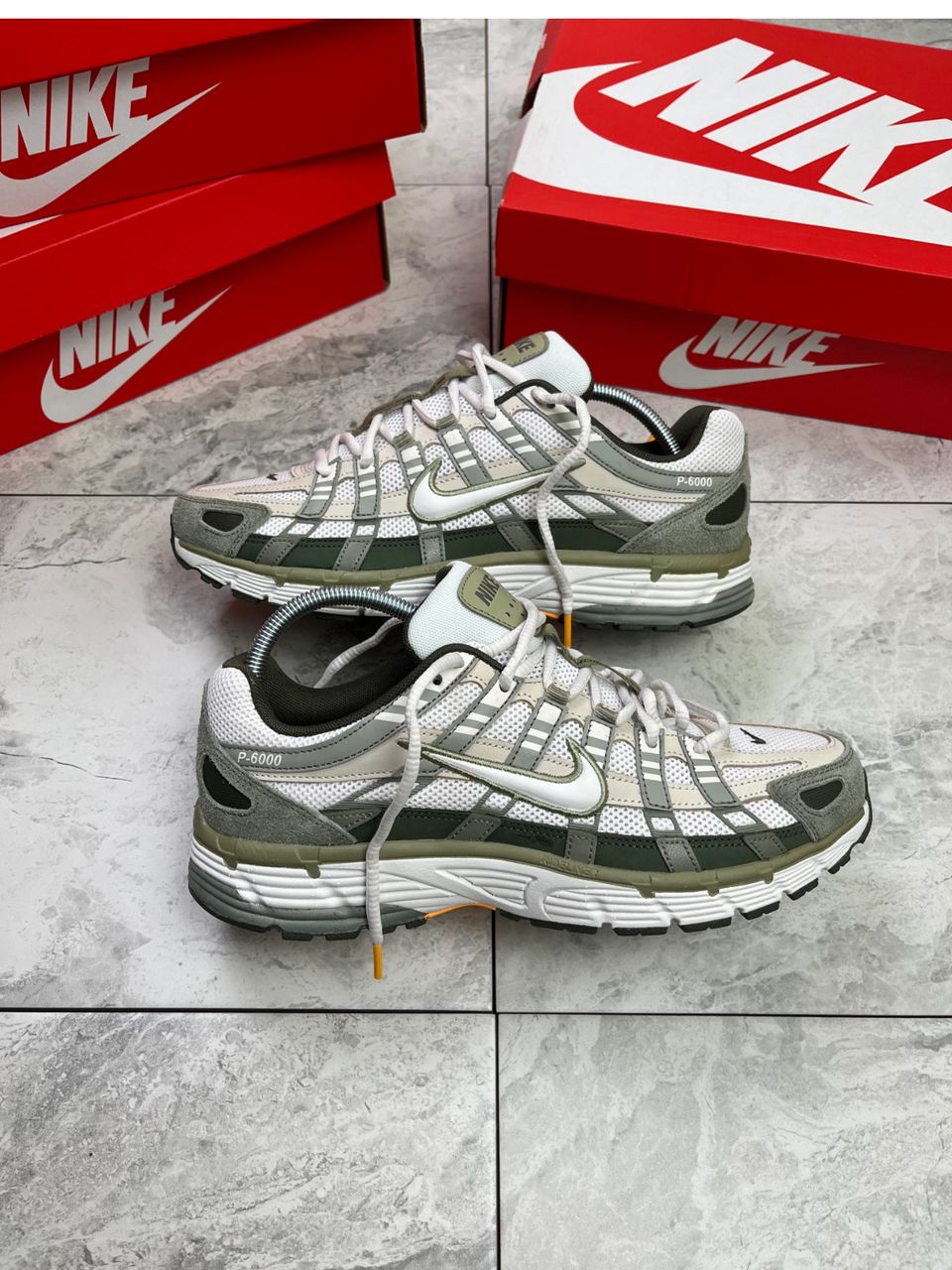 baskets Nike P-6000