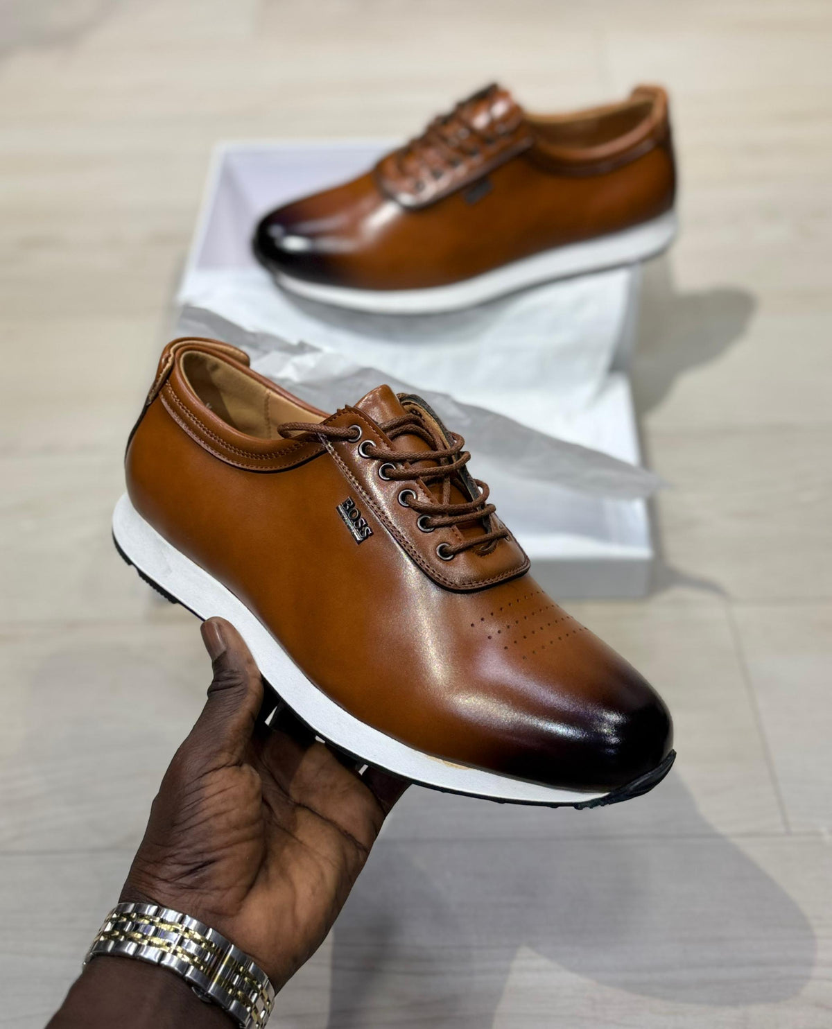 Hugo BOSS