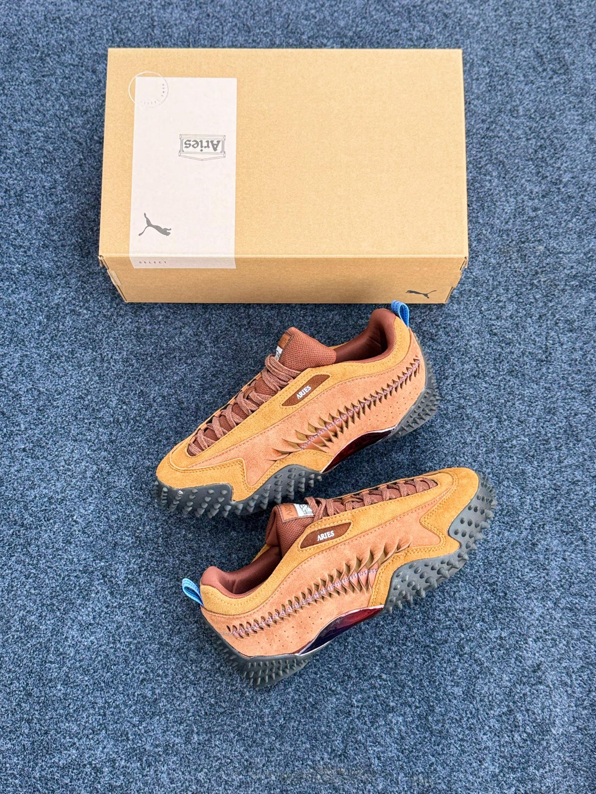 baskets PUMA x Aries Mostro Craft