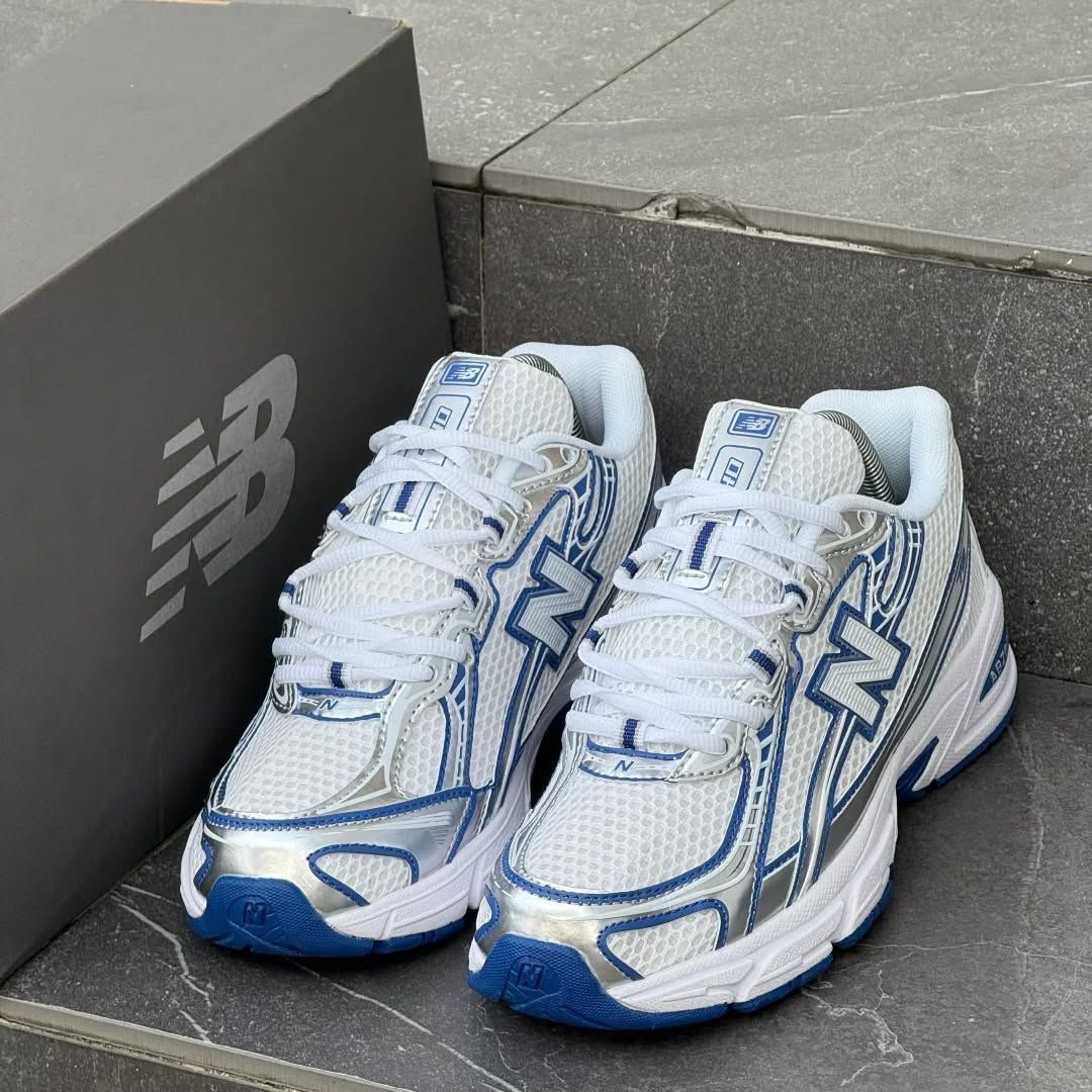 New Balance 740v2