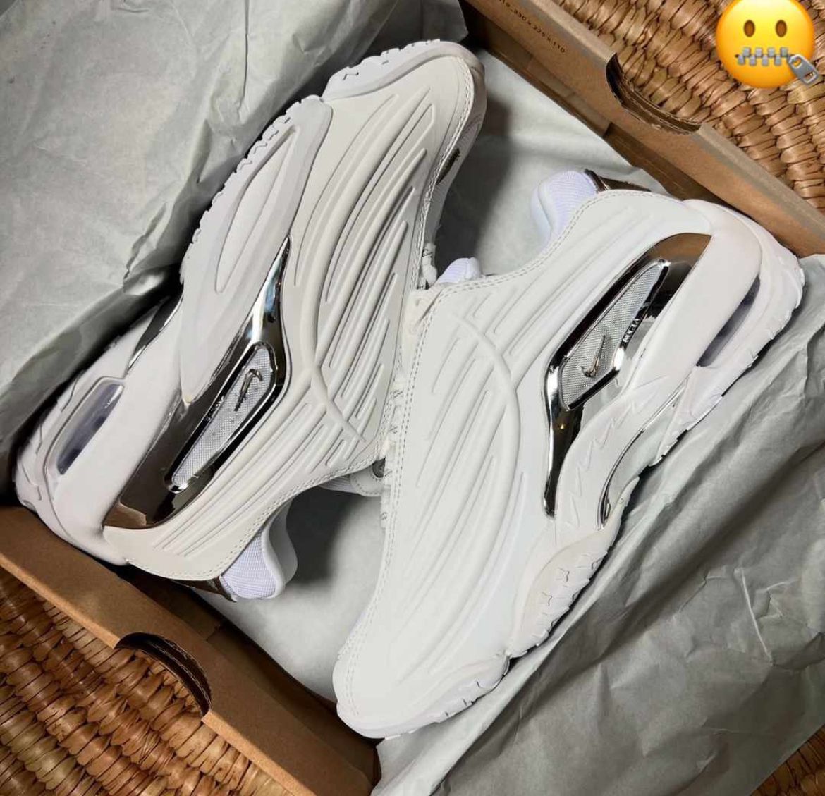 Nike Hot Step 2 NOCTA blanche.