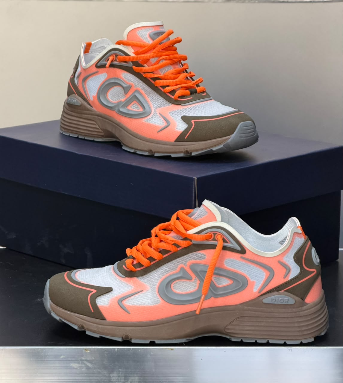 Dior B30 Countdown Tech