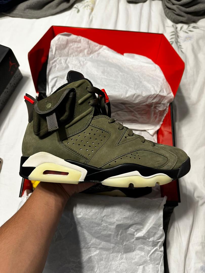 Air Jordan 6 Retro x Travis Scot