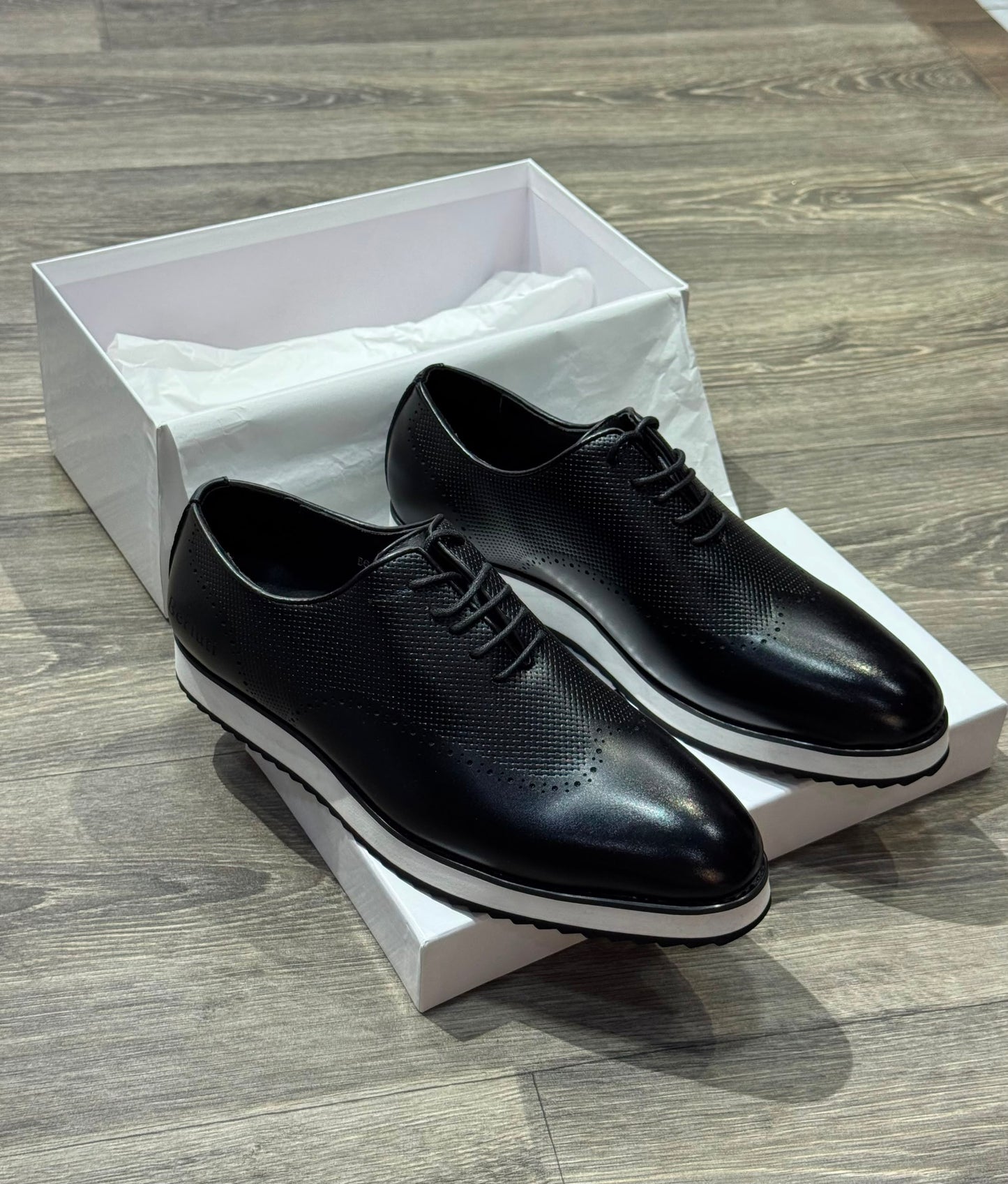 Berluti Oxford sneaker)