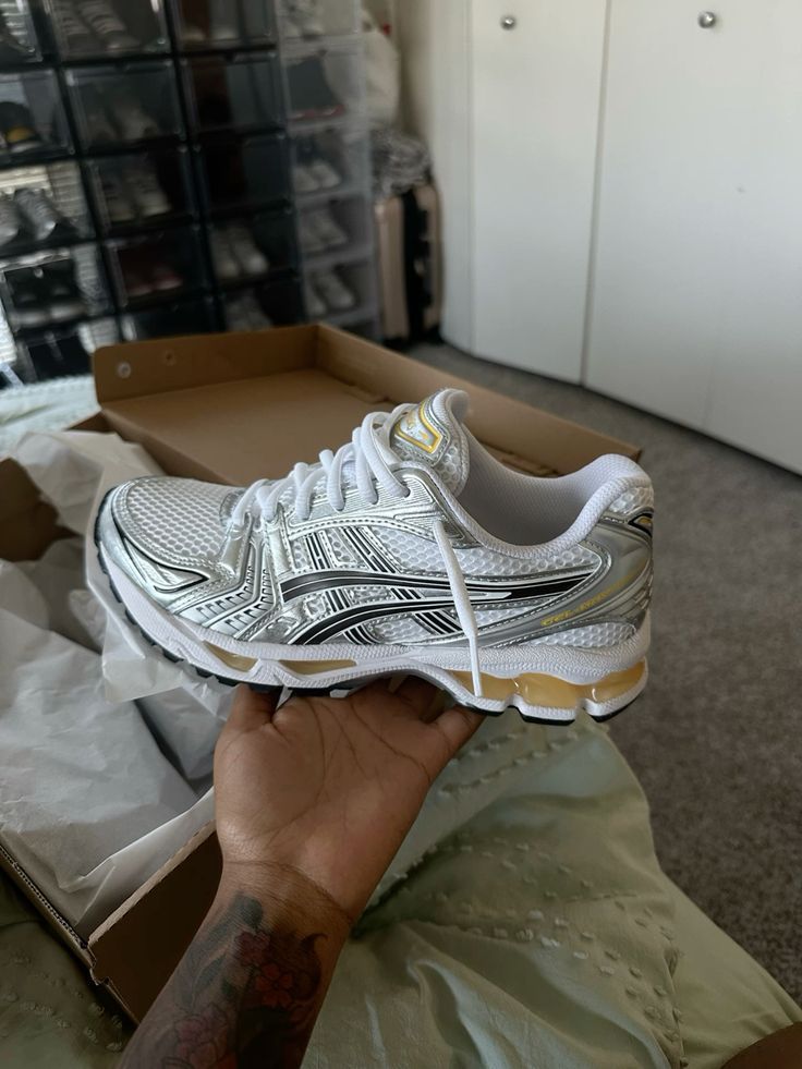 ASICS