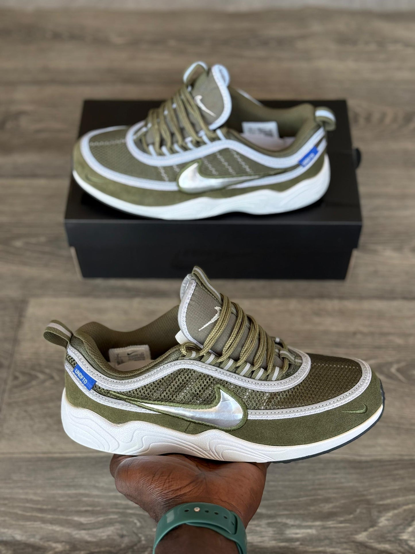 baskets Nike Air Zoom Spiridon SP.