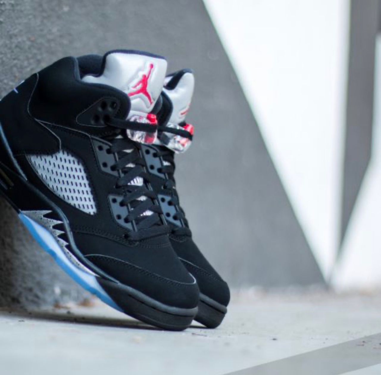 Nike Air Jordan 5 Retro Black Metallic Reimagined.