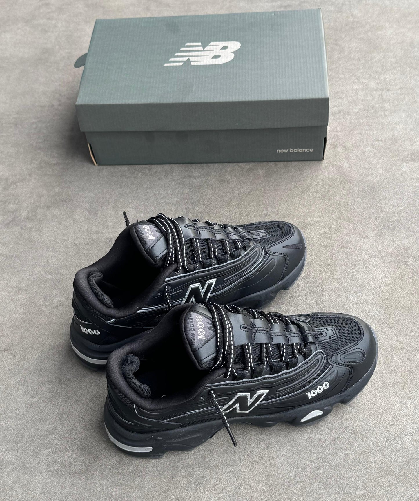 New Balance 1000