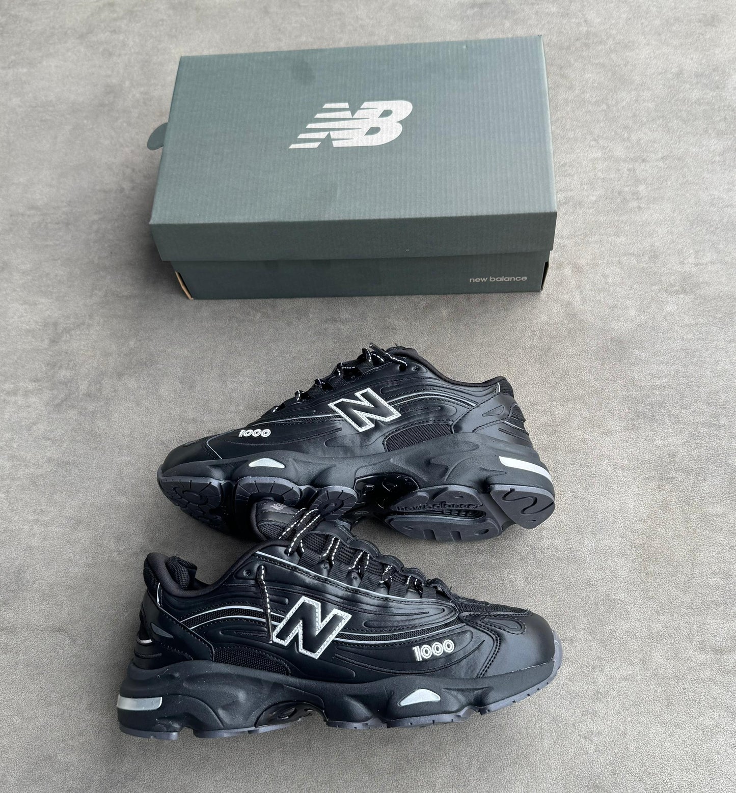 New Balance 1000