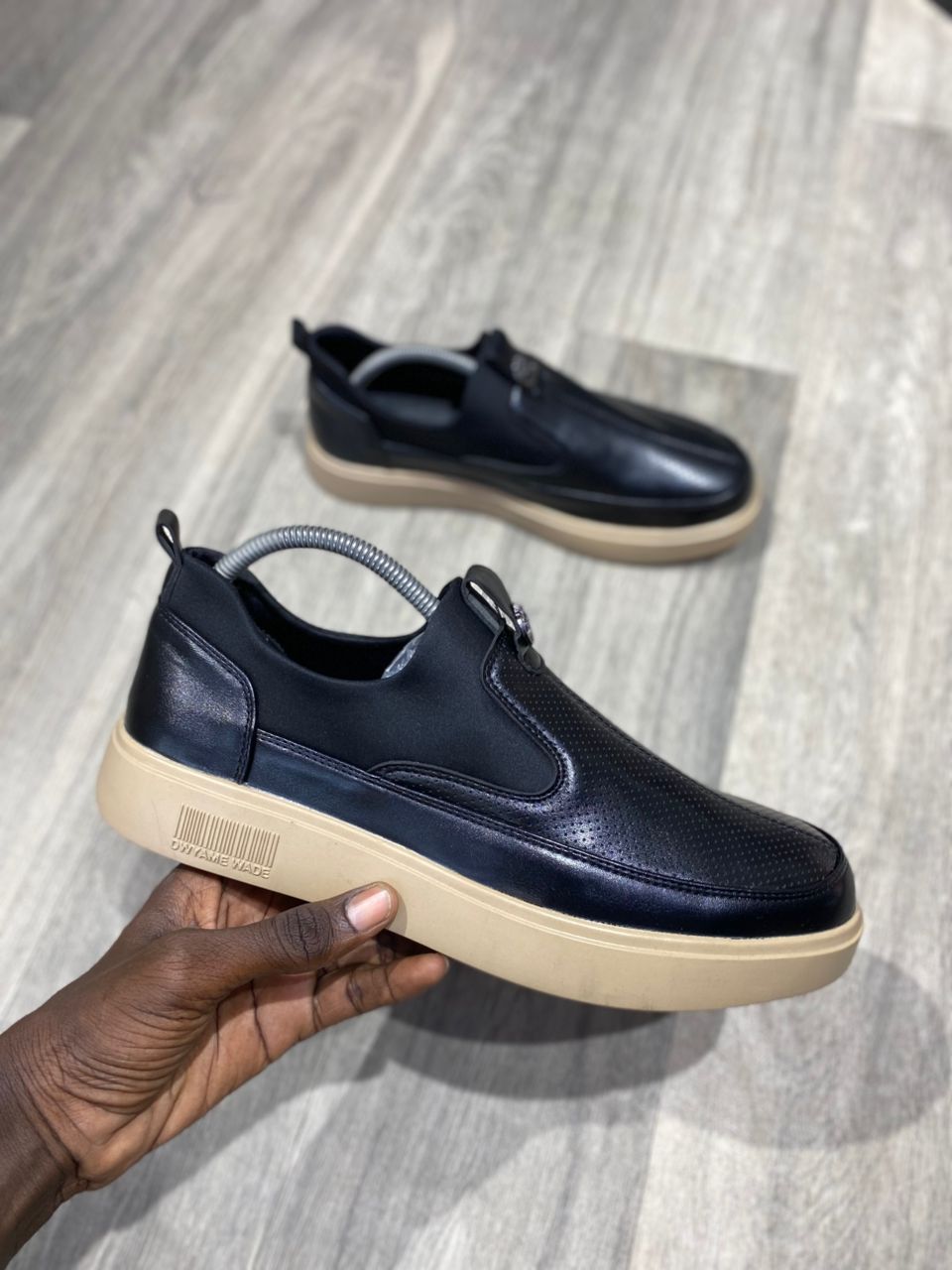 mocassins