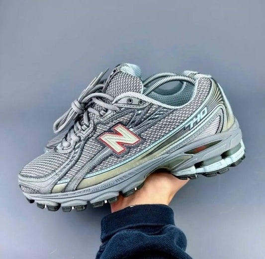 baskets New Balance 740