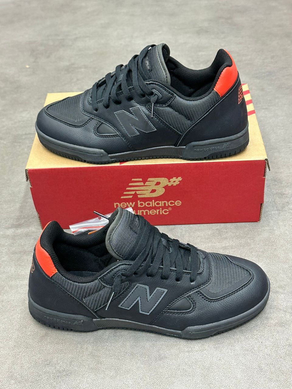 New Balance Numeric 600