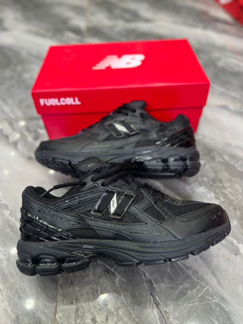 New Balance 1906U
