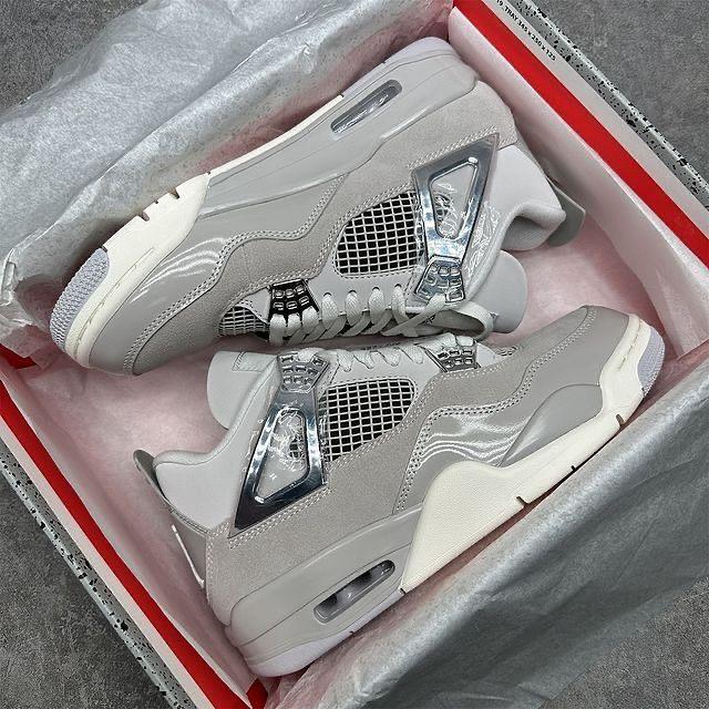 Air Jordan 4 Retro "Frozen Moments"