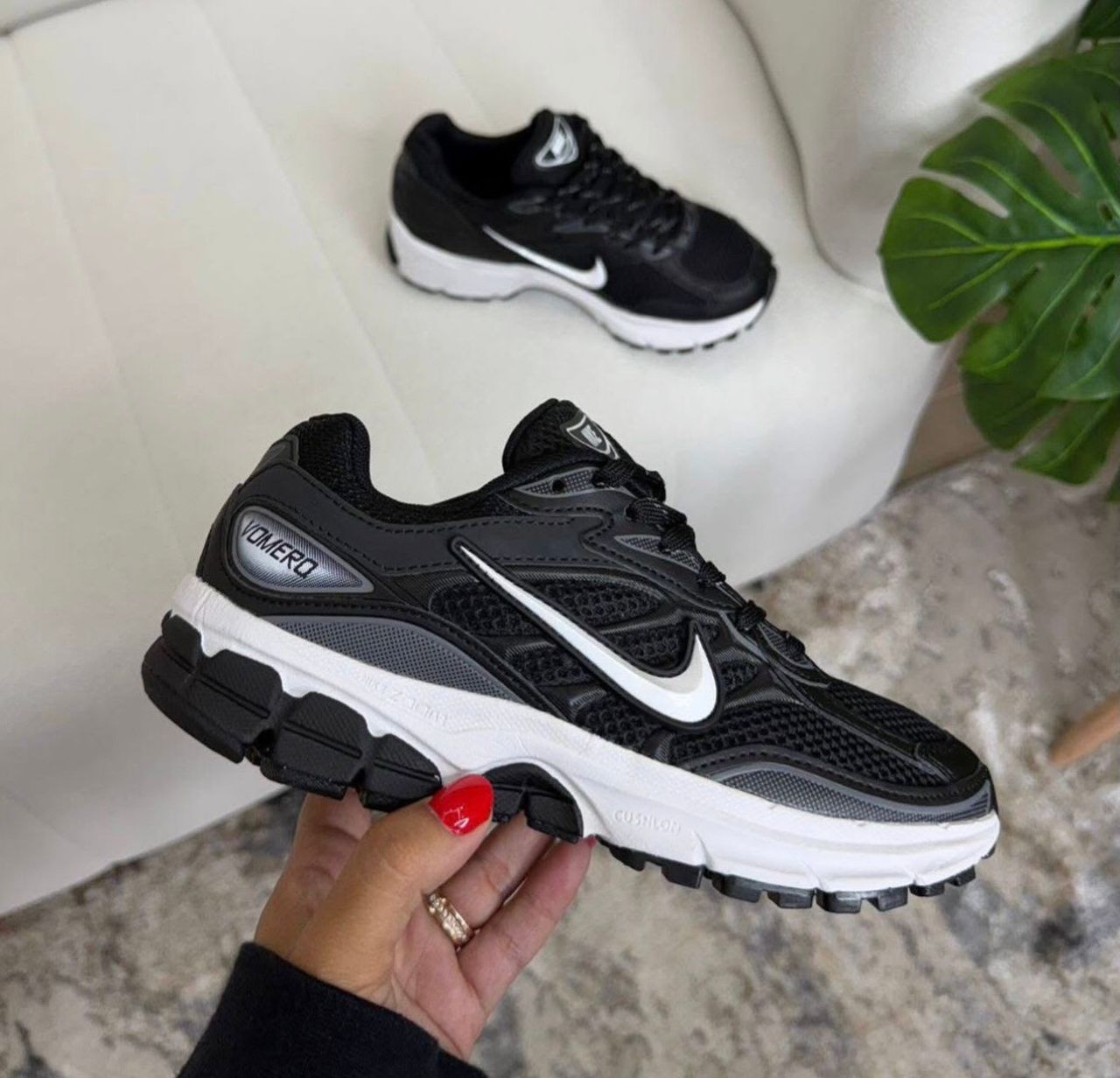 Nike Zoom Vomero 5.