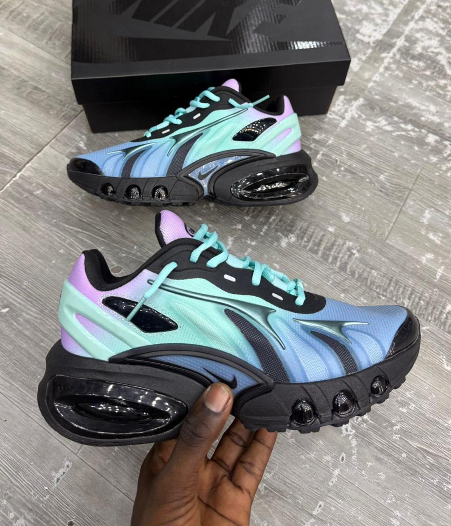 baskets Nike Air Max DN8