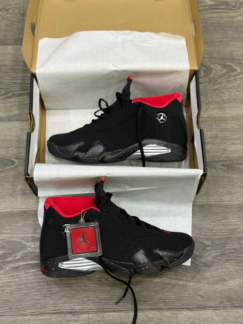 Nike Air Jordan 14 Retro,