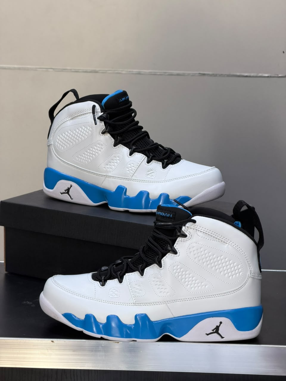 Nike Air Jordan 9 Retro "Bred"