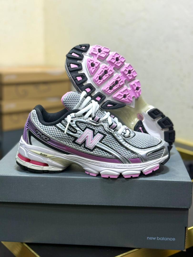 baskets New Balance 1906R.