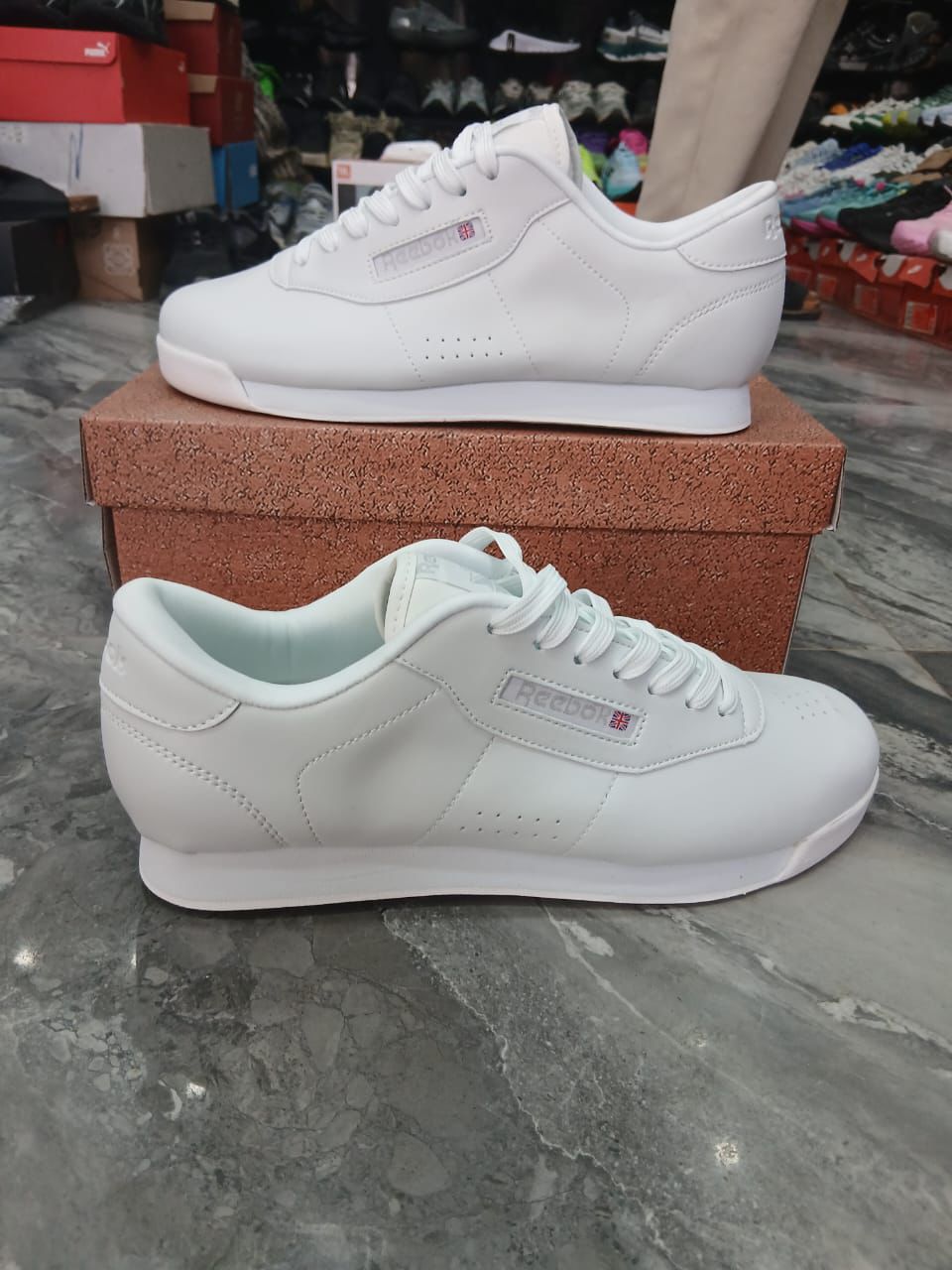 baskets Reebok Classic