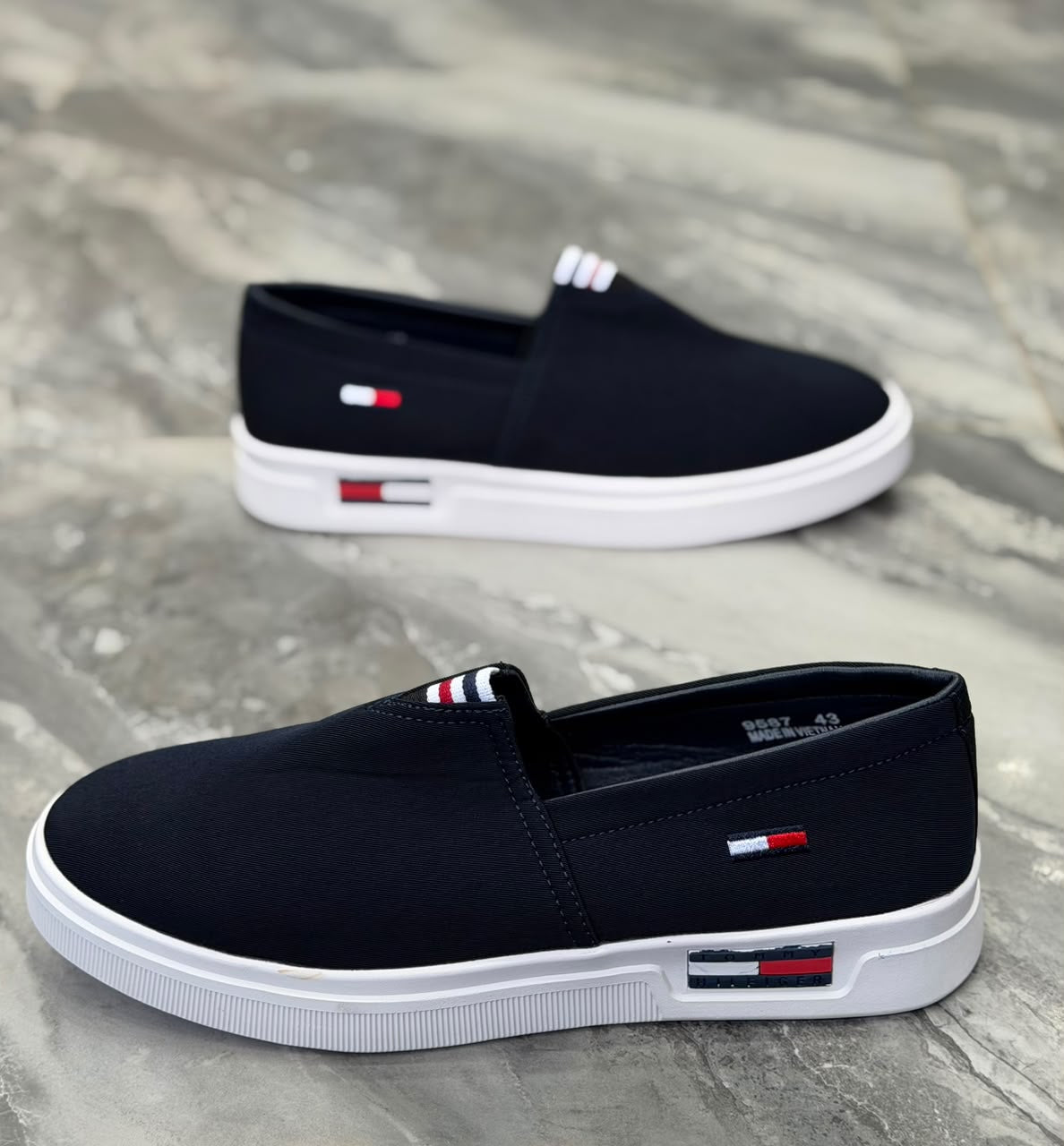 Tommy Hilfiger