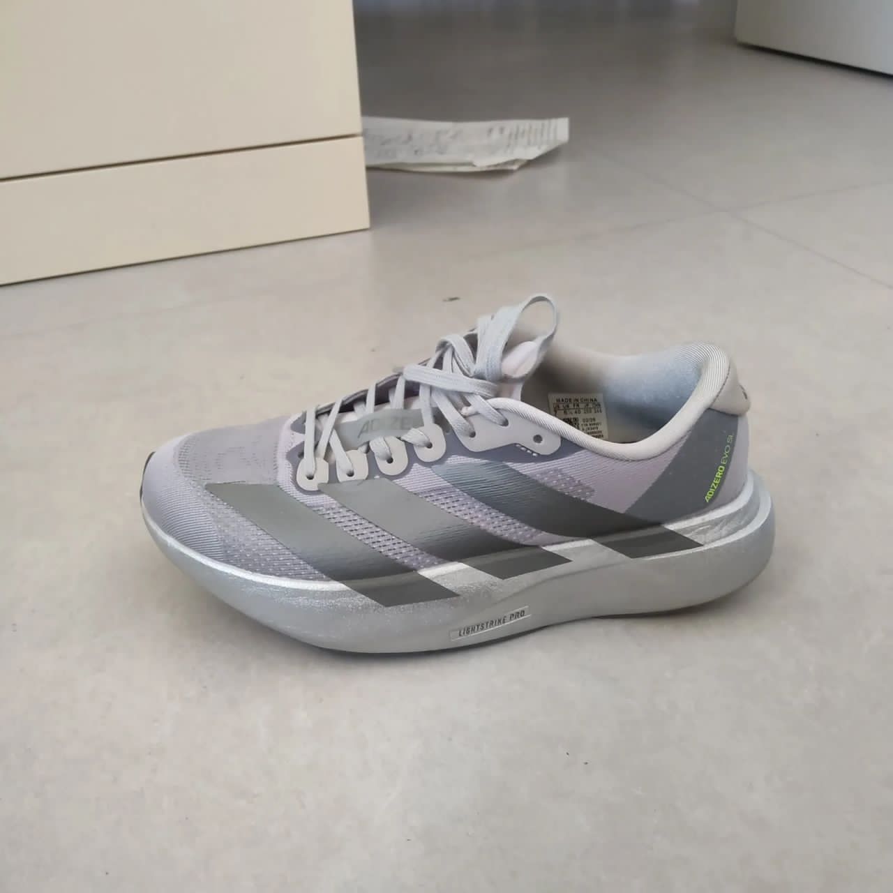 running Adidas Adizero Evo SL