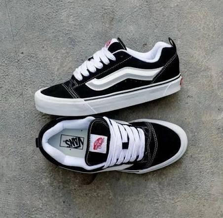 baskets Vans Knu Skool e