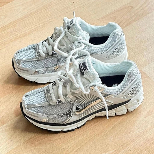 Zoom Vomero 5.