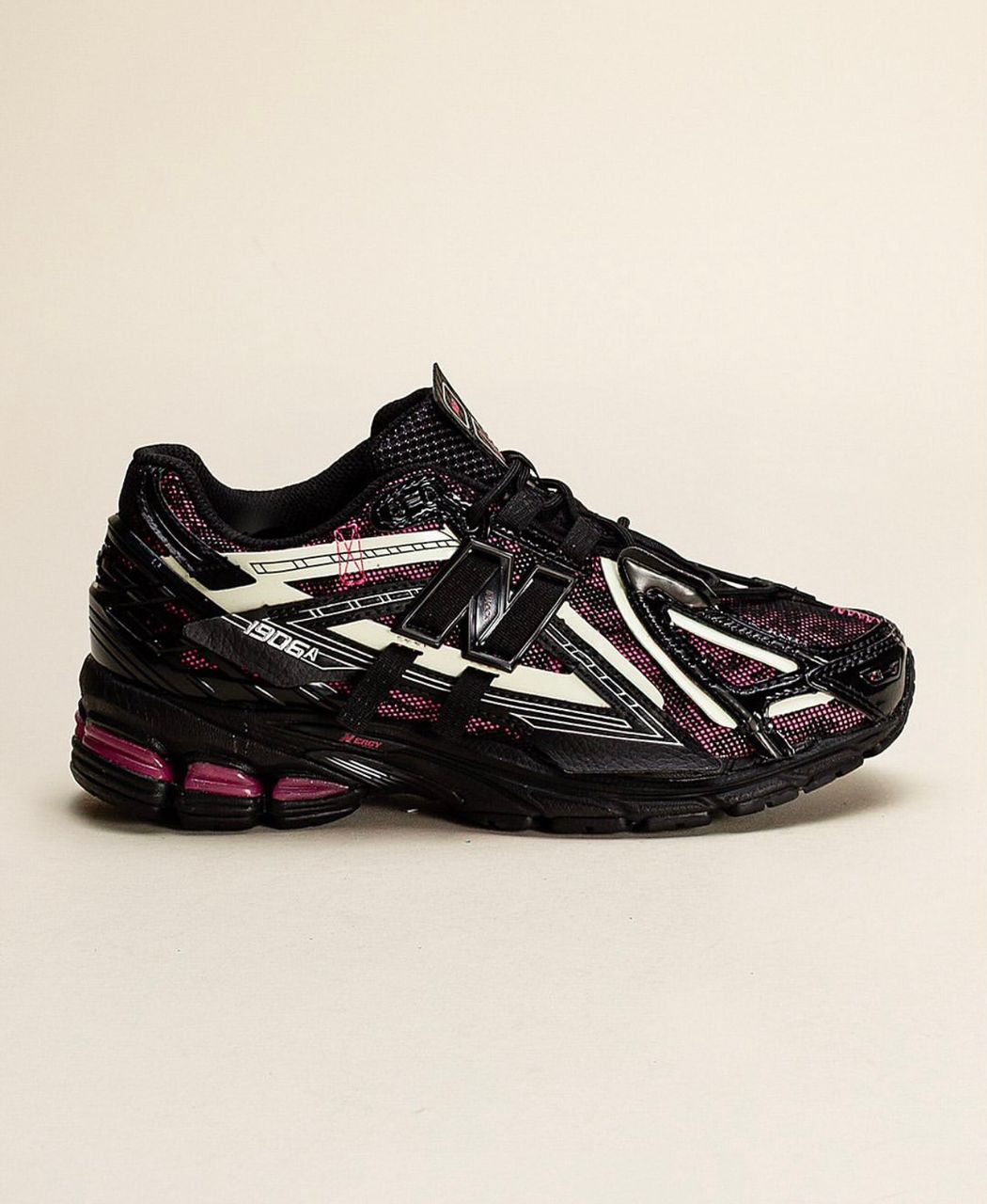 New Balance 1906A