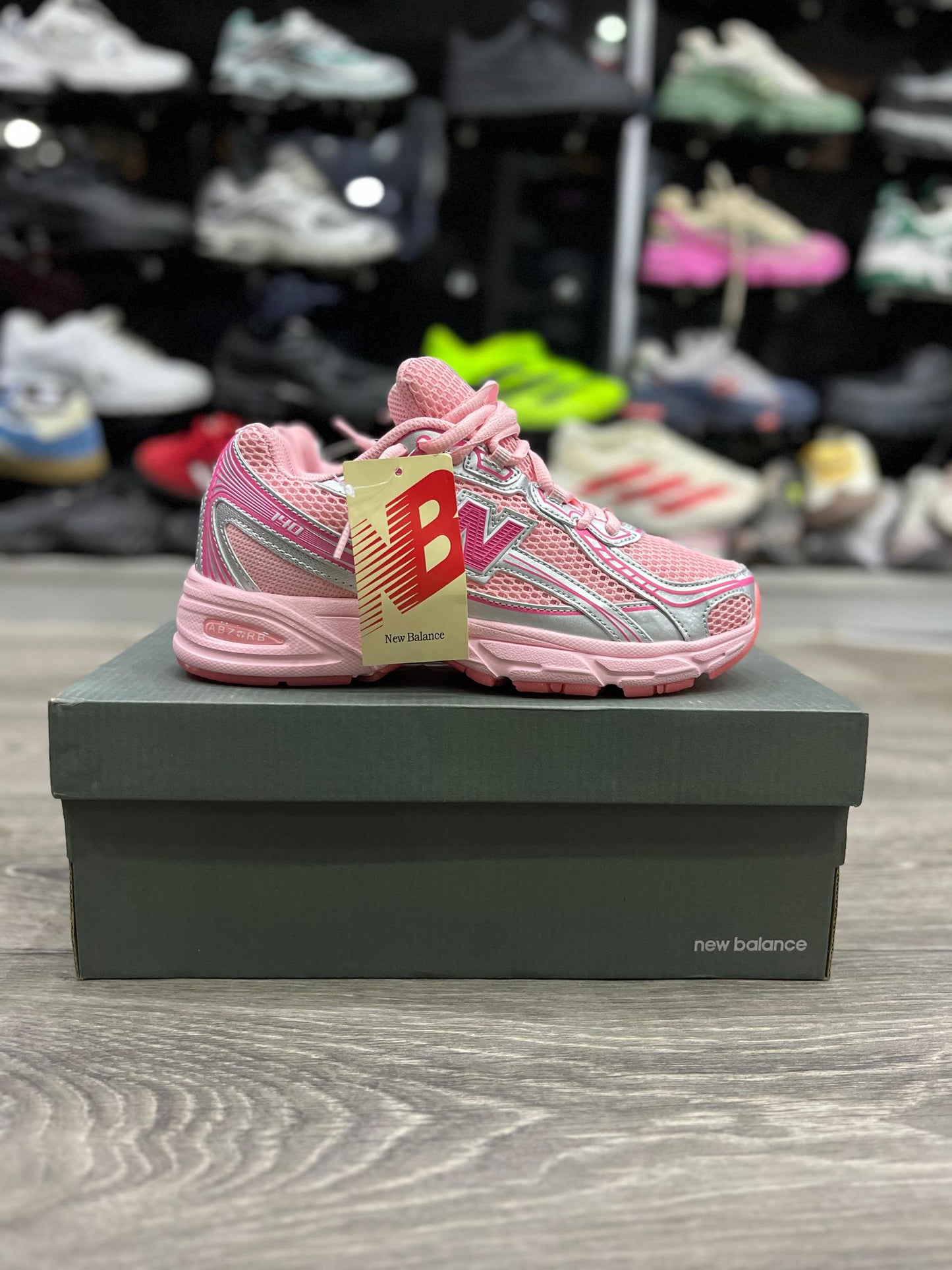 sneaker New Balance 740 atmos rose 'Pink