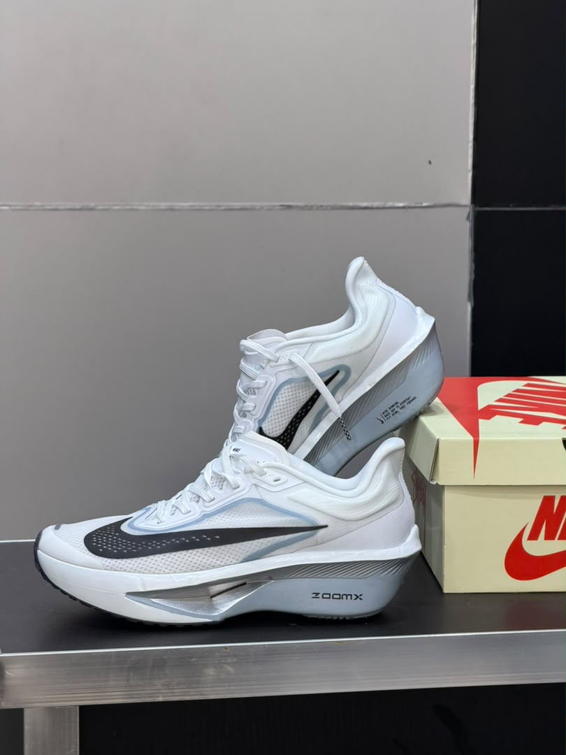 Nike Zoomx fly 6