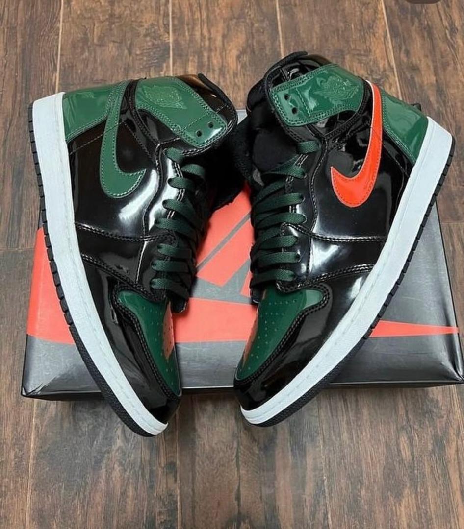 Nike Air Jordan 1 Retro High OG "Art Basel" de SoleFly