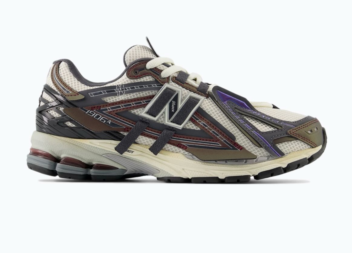 New Balance 1906A "Inkwell Sea Salt".