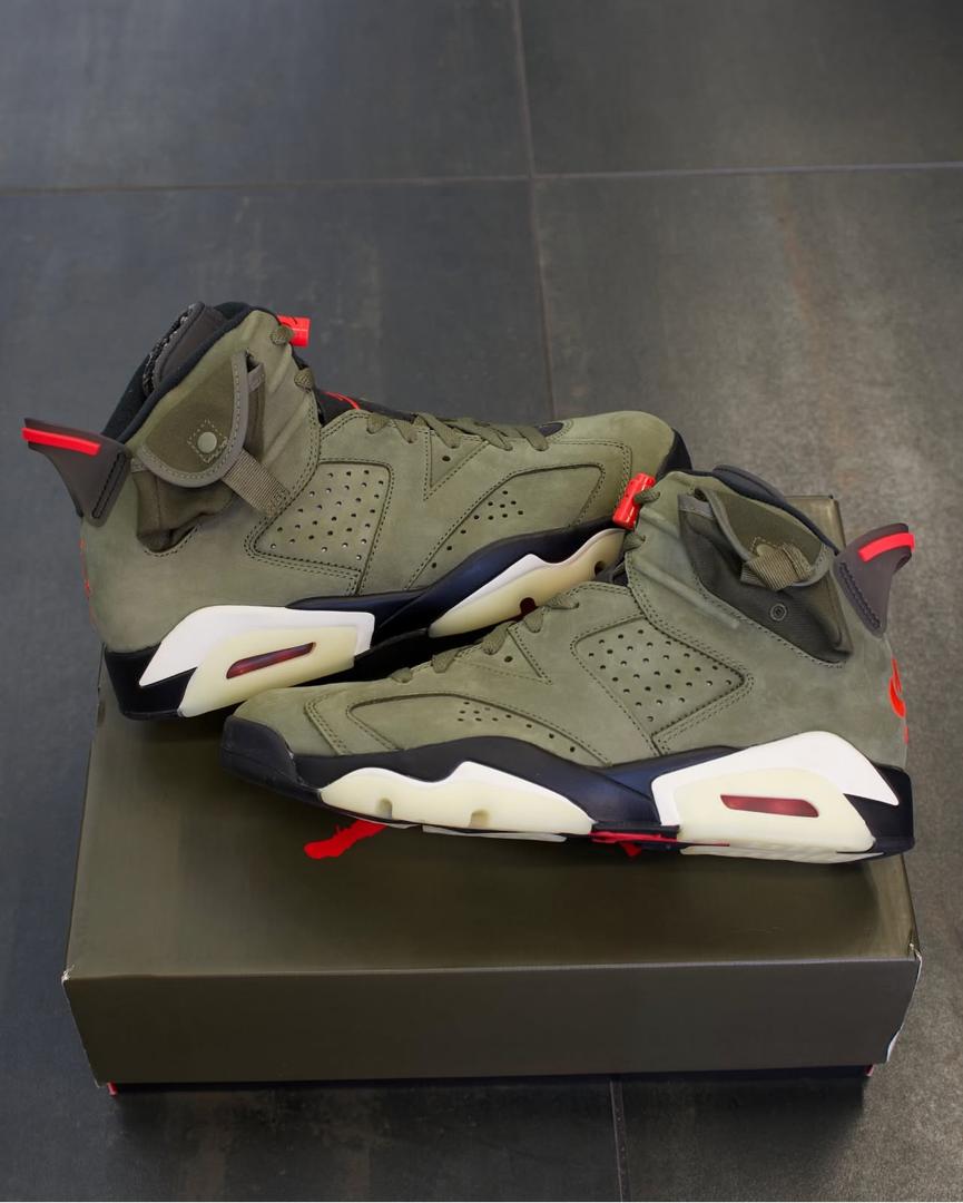 Air Jordan 6 Retro x Travis Scot