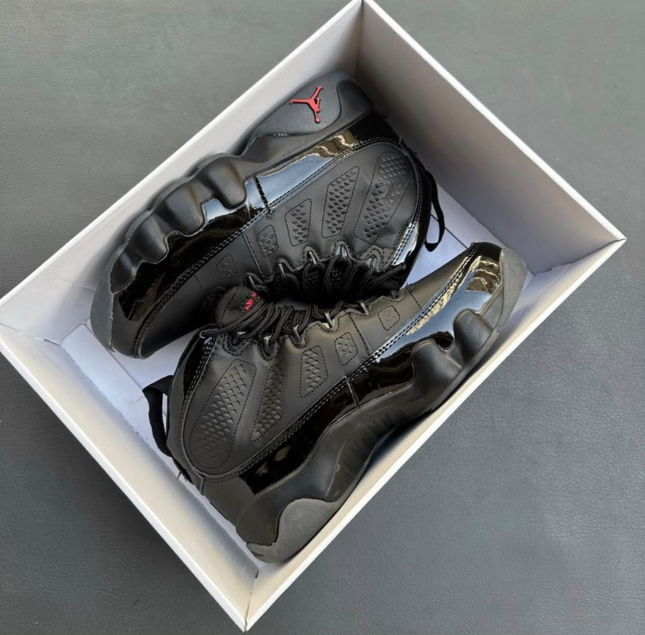 Nike Air Jordan 9 Retro "Bred"