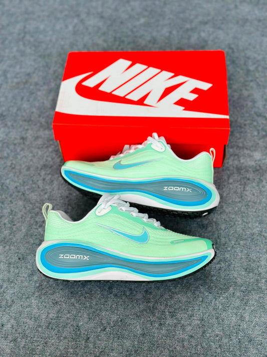 baskets Nike Vomero